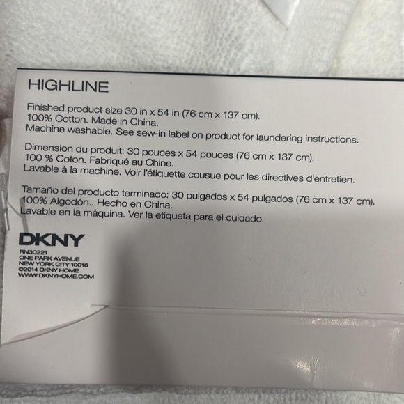 DKNY- Bath towel - Picture 7 of 9